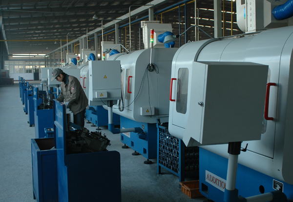 二(er)類自動線(xian)-鷹牌軸承(cheng)