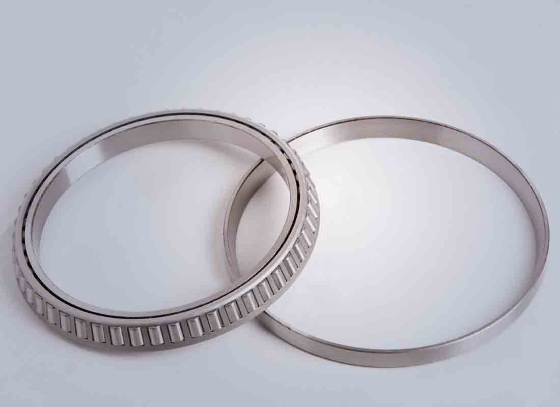 7類(lei)圓錐滾子(zi)軸承-32314B(7614B)-70×150×54-鷹牌(pai)軸承